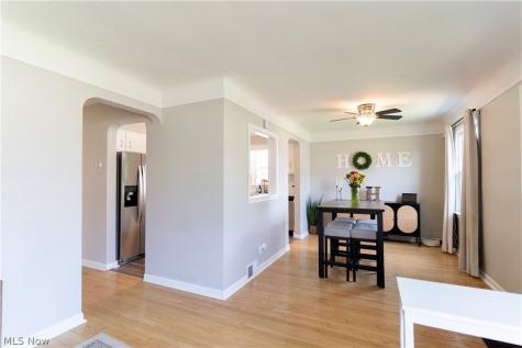 3003 Park Drive Parma OH 44134