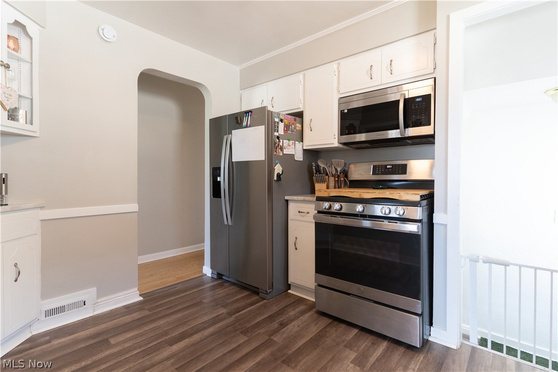 3003 Park Drive Parma OH 44134
