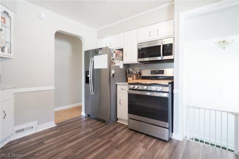 3003 Park Drive Parma OH 44134
