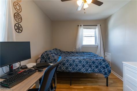 3003 Park Drive Parma OH 44134