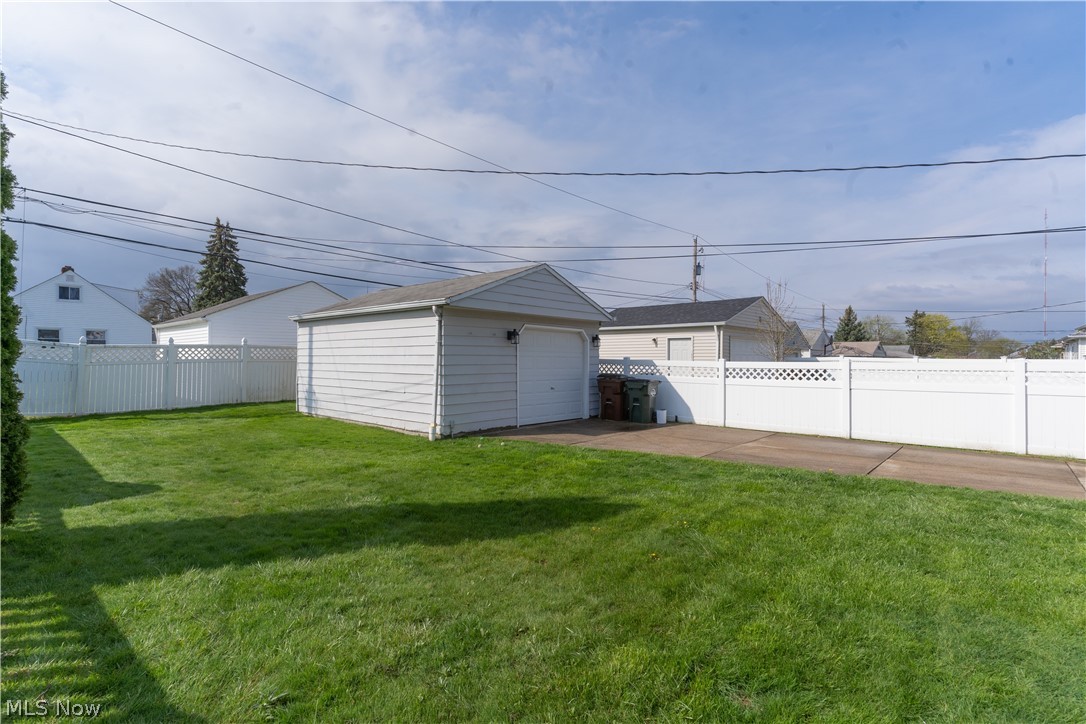 3003 Park Drive Parma OH 44134