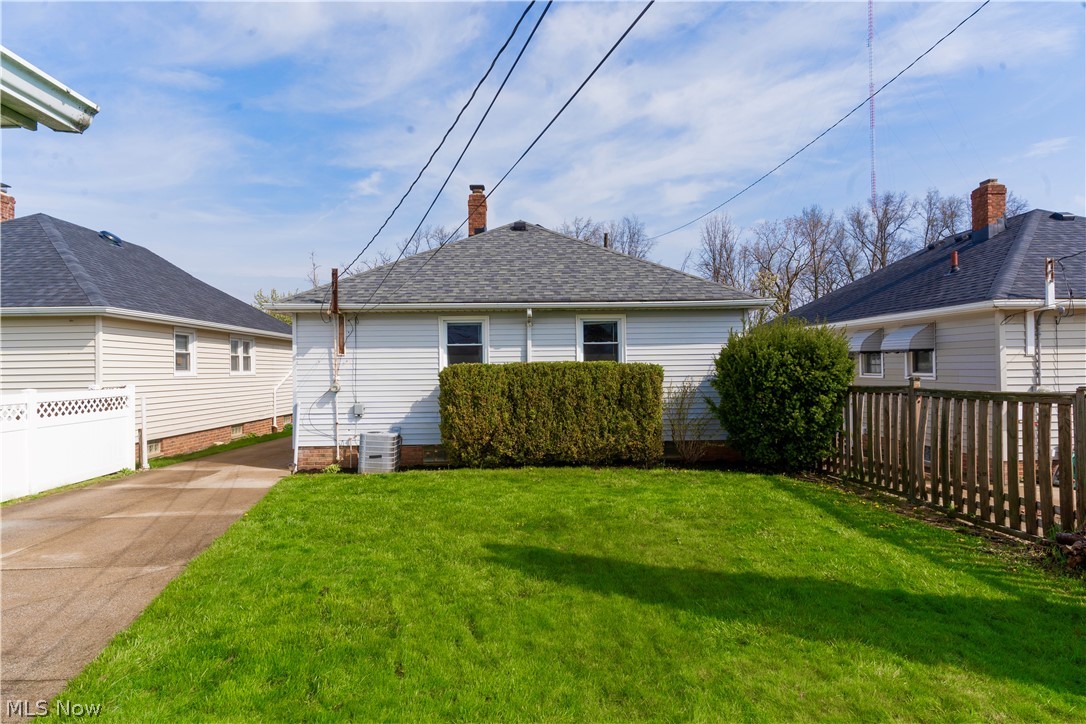 3003 Park Drive Parma OH 44134