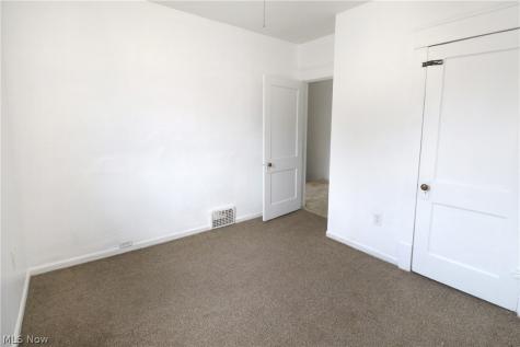 1302 Oregon Avenue Steubenville OH 43952