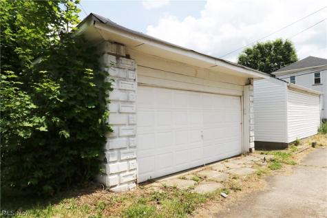 1302 Oregon Avenue Steubenville OH 43952