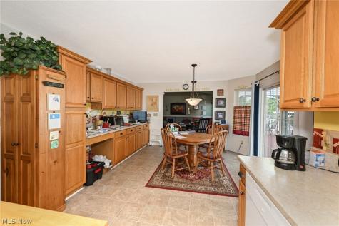 43 Sioux Drive Rittman OH 44270
