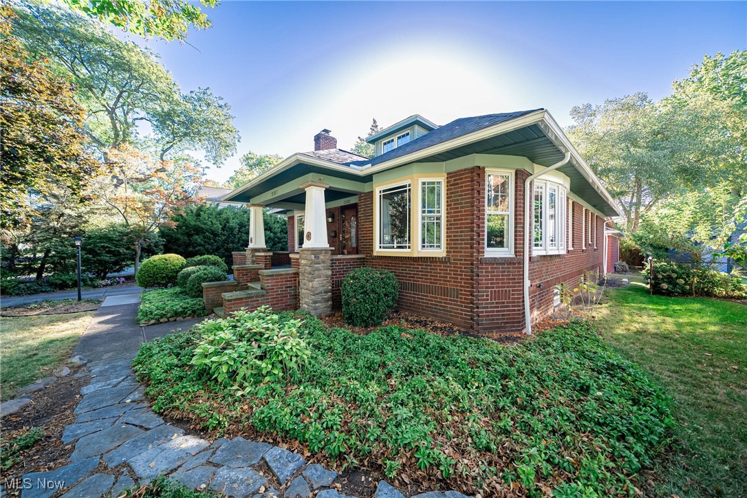 21307 Lake Road Rocky River OH 44116