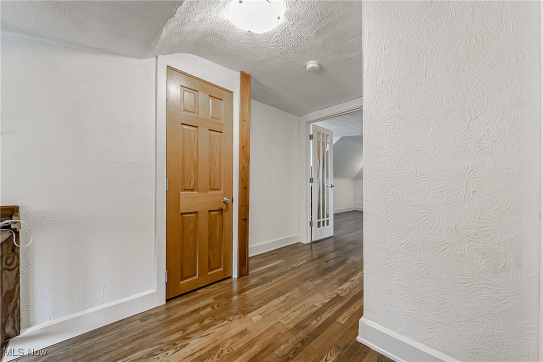 21307 Lake Road Rocky River OH 44116