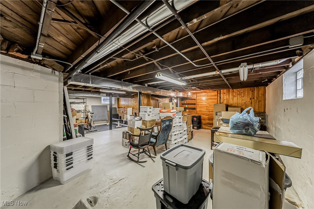 21307 Lake Road Rocky River OH 44116