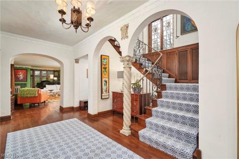 69 E Fairlawn Boulevard Akron OH 44313