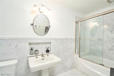 69 E Fairlawn Boulevard Akron OH 44313