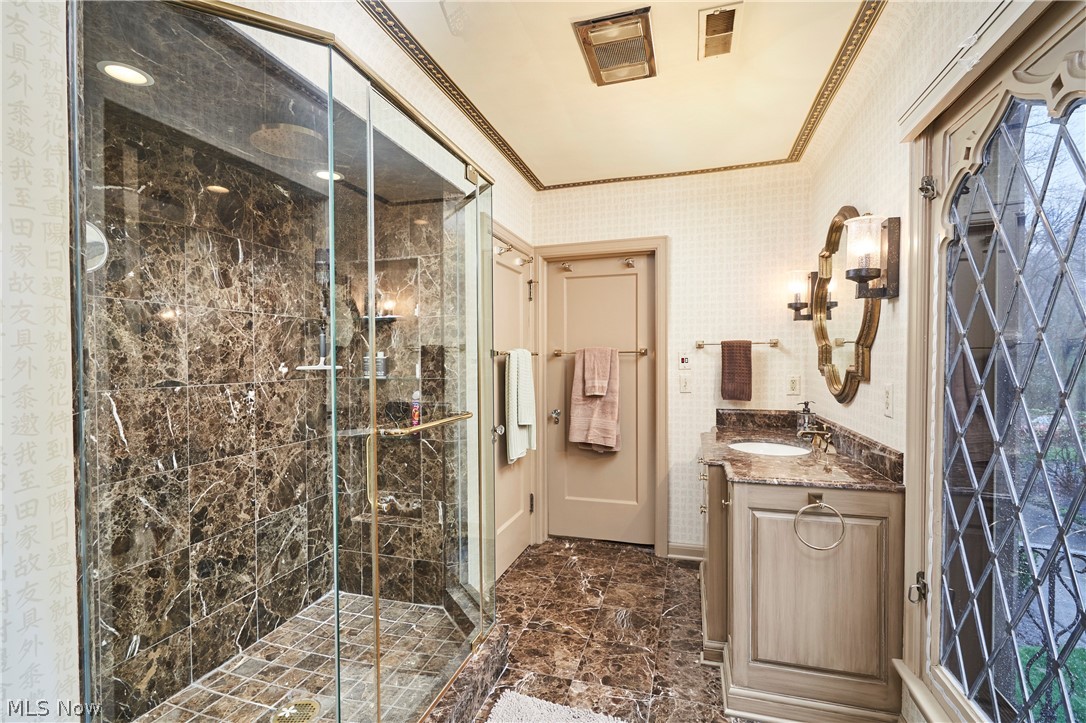 69 E Fairlawn Boulevard Akron OH 44313
