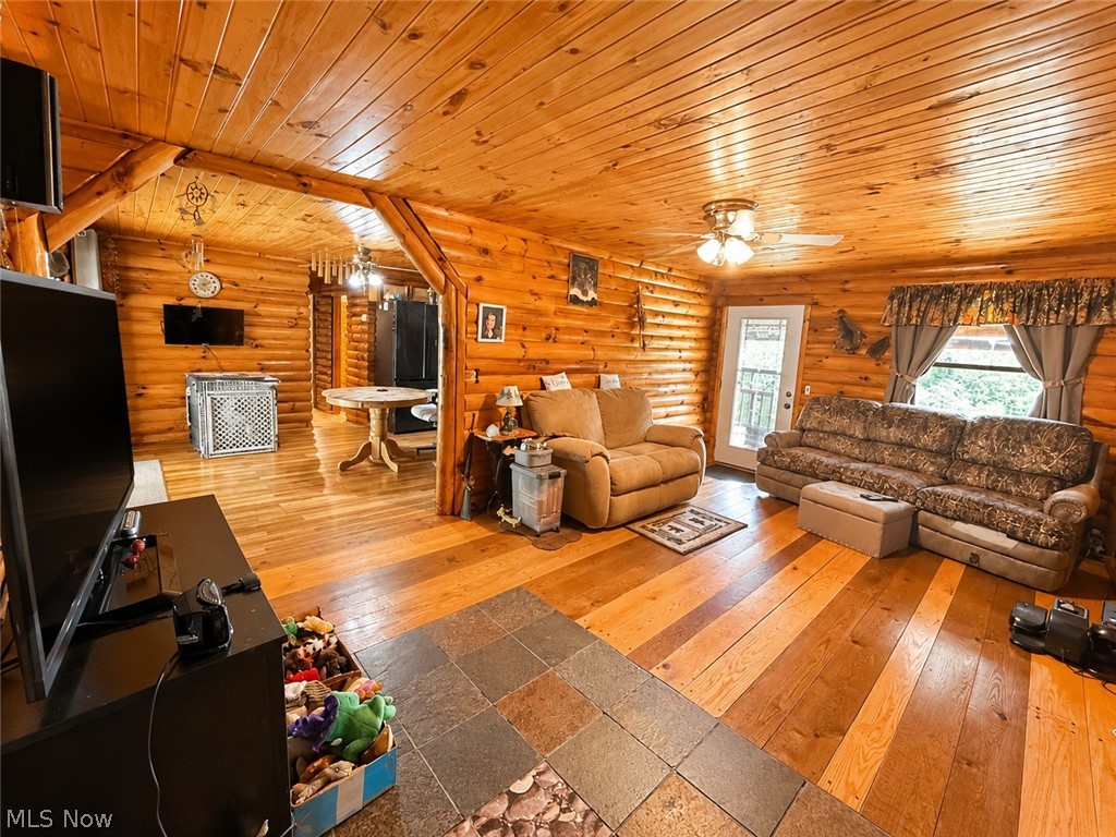 2193 Mccord Hill Road Wellsburg WV 26070