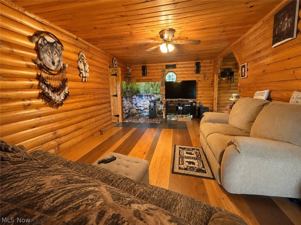 2193 Mccord Hill Road Wellsburg WV 26070