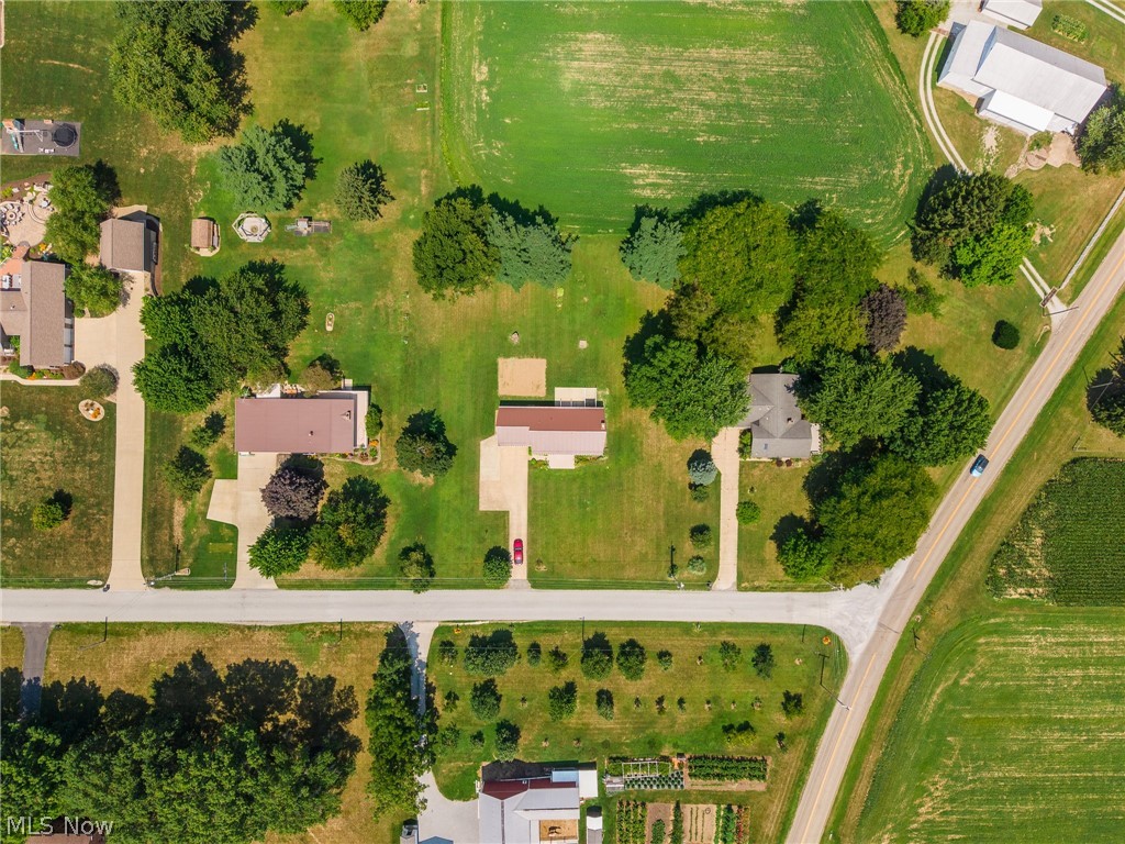 14138 Nussbaum Road Dalton OH 44618