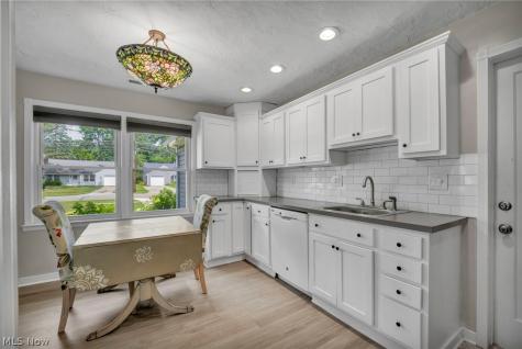 579 Lindberg Boulevard Berea OH 44017