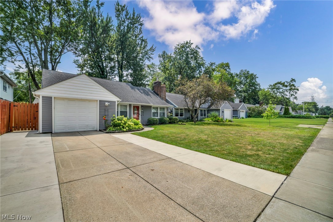 579 Lindberg Boulevard Berea OH 44017