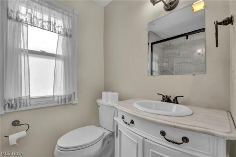 579 Lindberg Boulevard Berea OH 44017