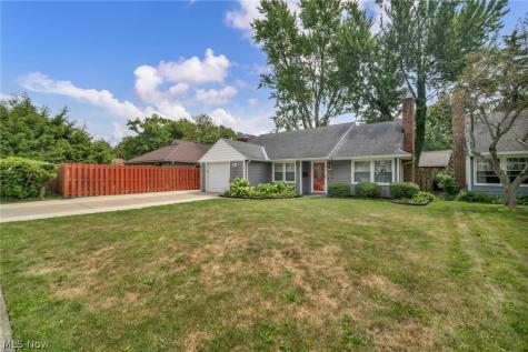 579 Lindberg Boulevard Berea OH 44017