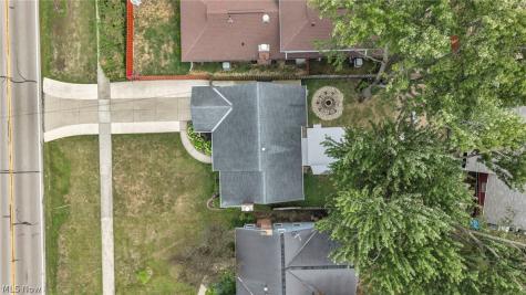 579 Lindberg Boulevard Berea OH 44017