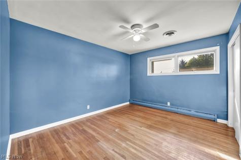 5208 Hayes Avenue Sandusky OH 44870