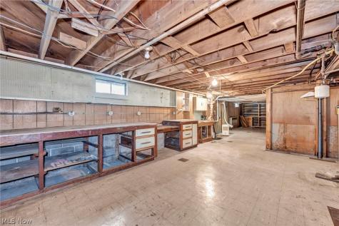 5208 Hayes Avenue Sandusky OH 44870