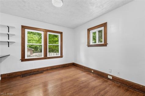 1487 Maplegrove Road South Euclid OH 44121