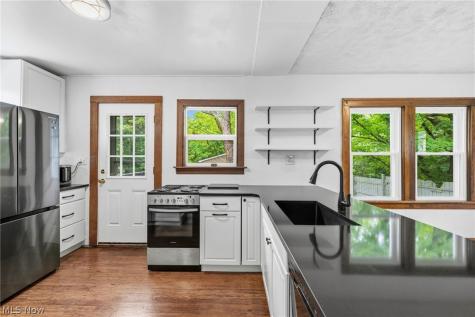 1487 Maplegrove Road South Euclid OH 44121