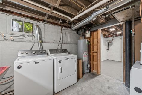 1487 Maplegrove Road South Euclid OH 44121
