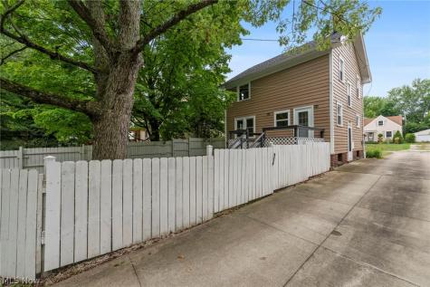 1487 Maplegrove Road South Euclid OH 44121