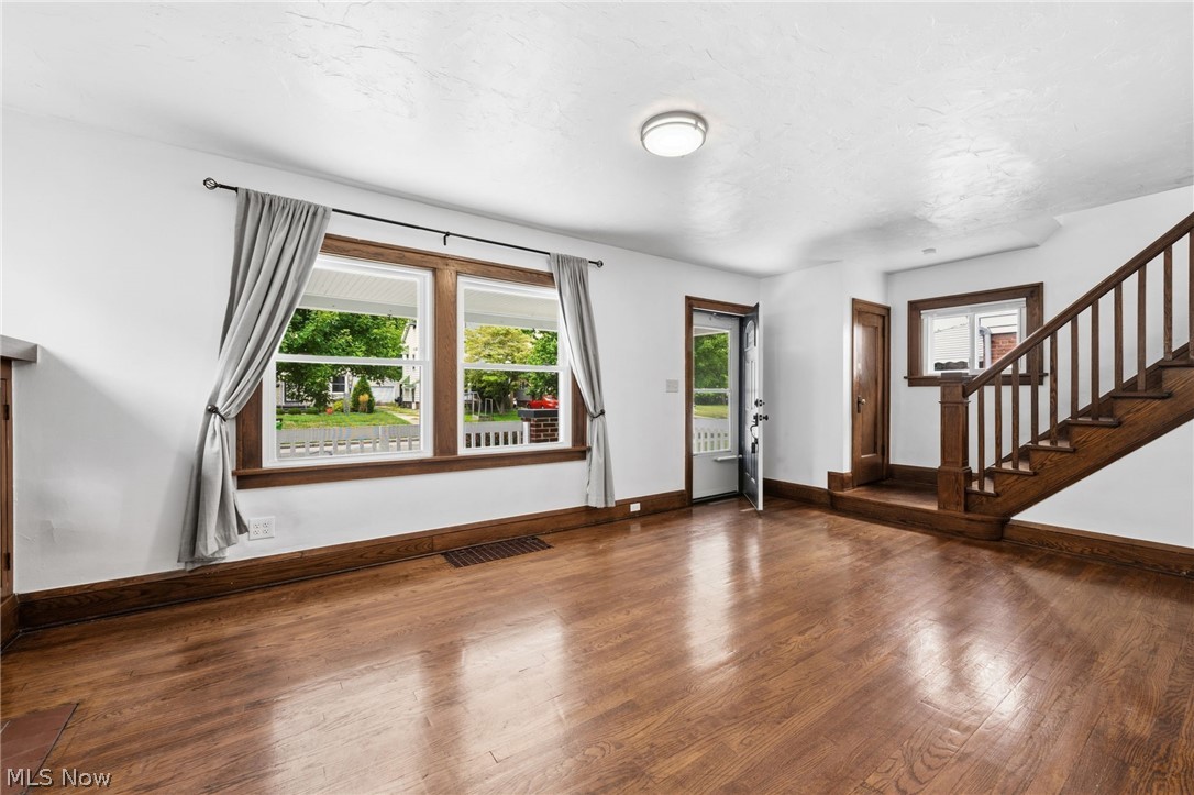 1487 Maplegrove Road South Euclid OH 44121