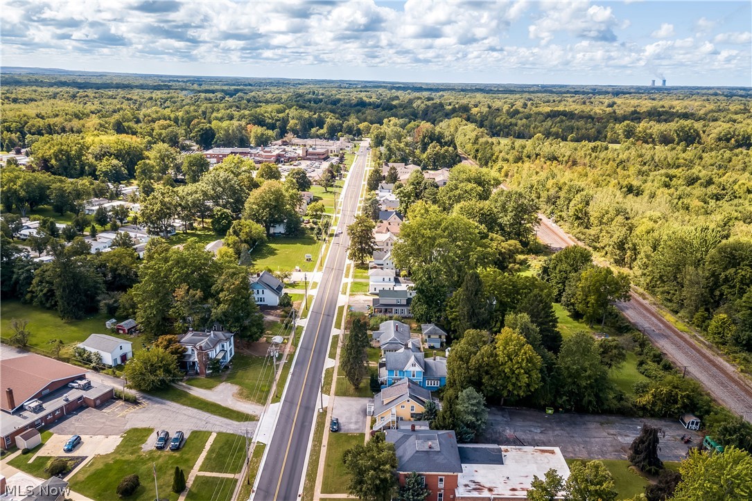 619 W Main Street Geneva OH 44041