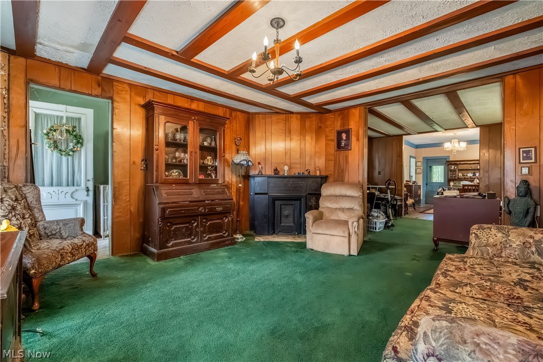 619 W Main Street Geneva OH 44041