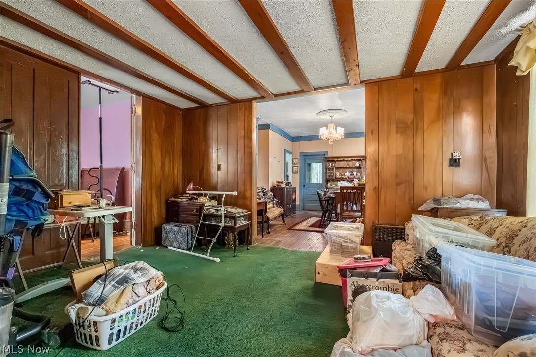 619 W Main Street Geneva OH 44041