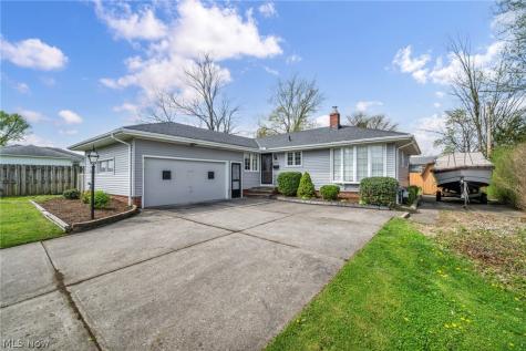 7504 Skylark Drive Parma OH 44130