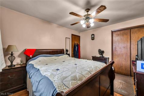7504 Skylark Drive Parma OH 44130