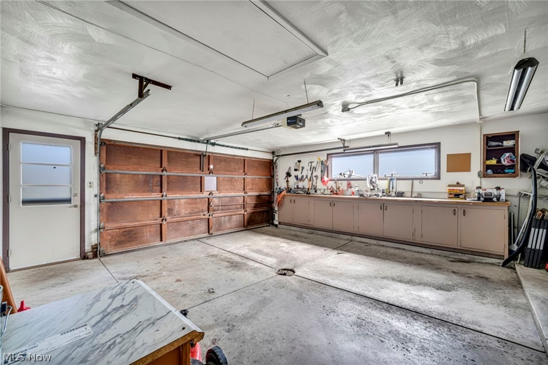 7504 Skylark Drive Parma OH 44130