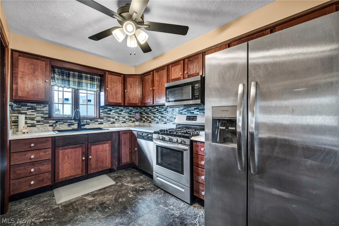 7504 Skylark Drive Parma OH 44130