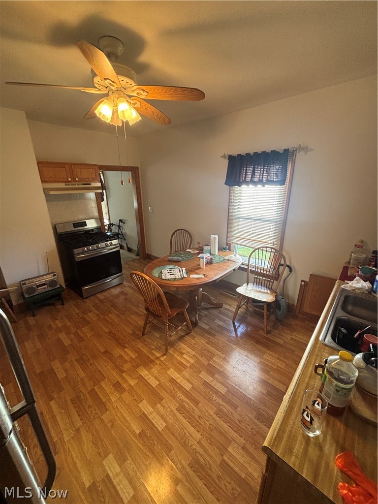 180 Reed Avenue Campbell OH 44405
