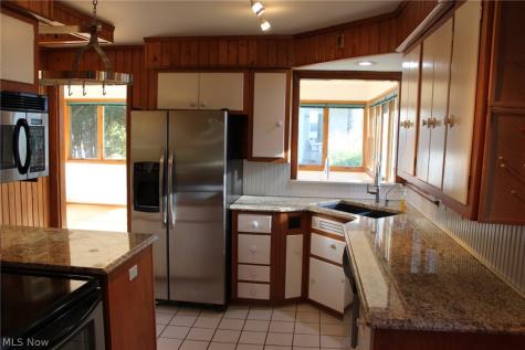 226 Willowwood Drive Chippewa Lake OH 44215