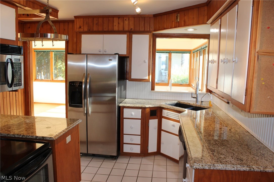 226 Willowwood Drive Chippewa Lake OH 44215