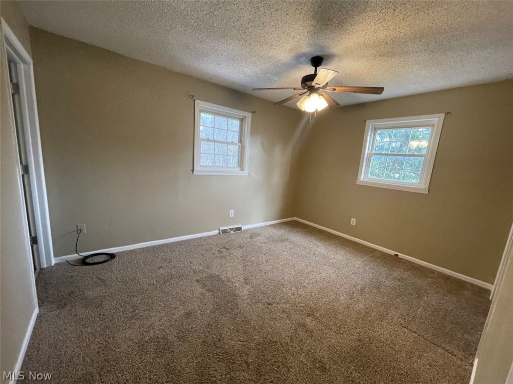 330 Walnut Hills Drive Zanesville OH 43701
