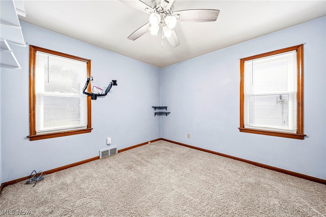 285 E 327th Willowick OH 44095