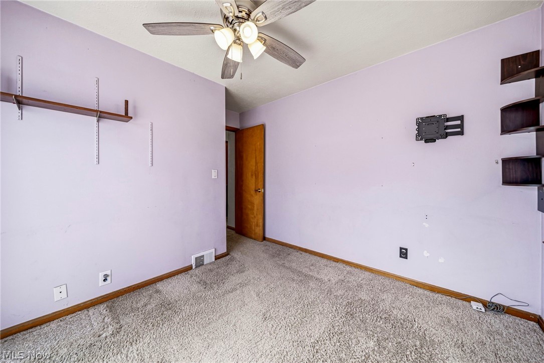 285 E 327th Willowick OH 44095