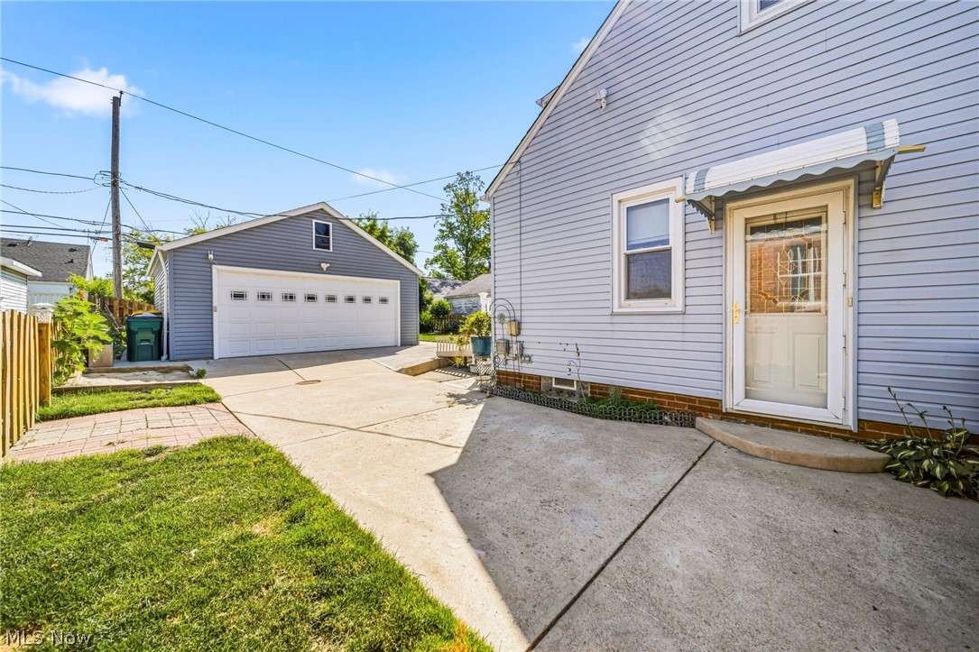285 E 327th Willowick OH 44095