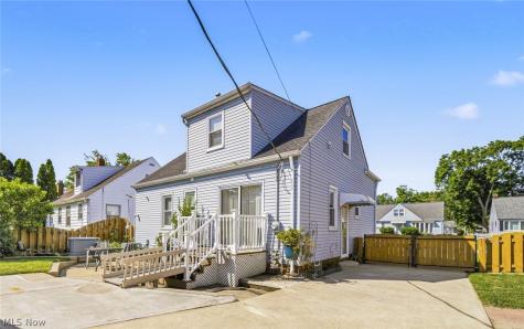 285 E 327th Willowick OH 44095