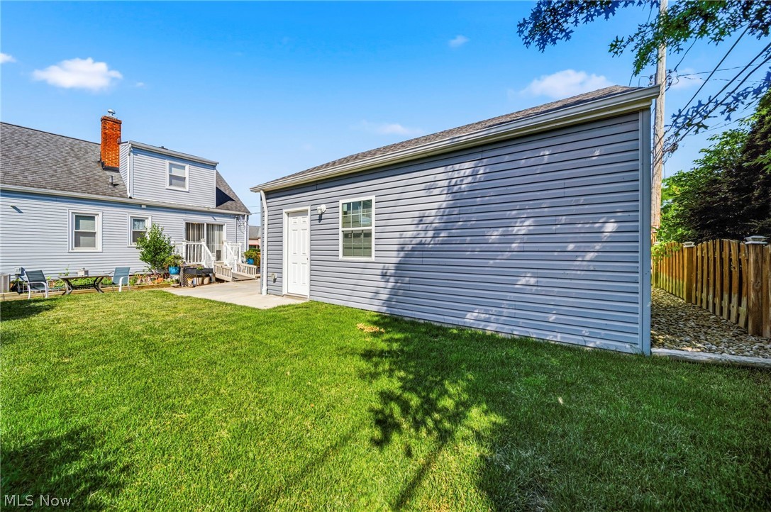 285 E 327th Willowick OH 44095