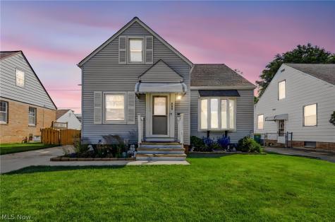 285 E 327th Willowick OH 44095