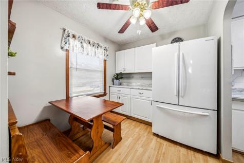 285 E 327th Willowick OH 44095