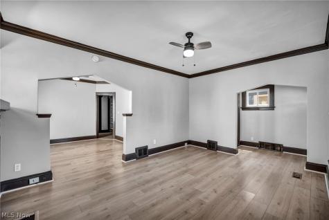 4881 107th Street Garfield Heights OH 44125