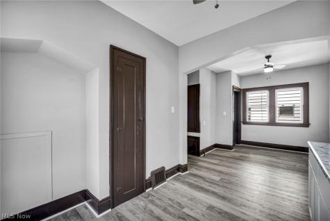 4881 107th Street Garfield Heights OH 44125